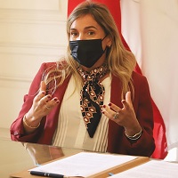 Imagen de la noticia: Universidad Gabriela Mistral y Fundación Red ELEAM firmaron convenio de colaboración para iniciativas de Vinculación con el Medio asociadas al adulto mayor