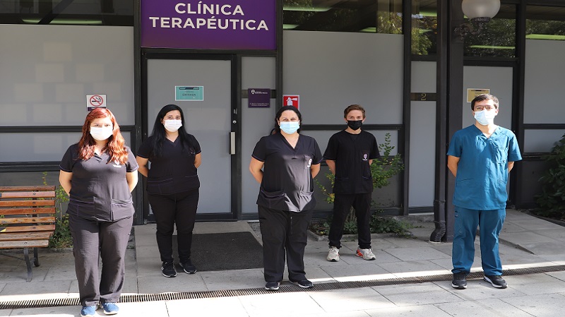 Foto 2 de 2: Estudiantes de Kinesiología crearon aplicación de apoyo terapéutico para los pacientes