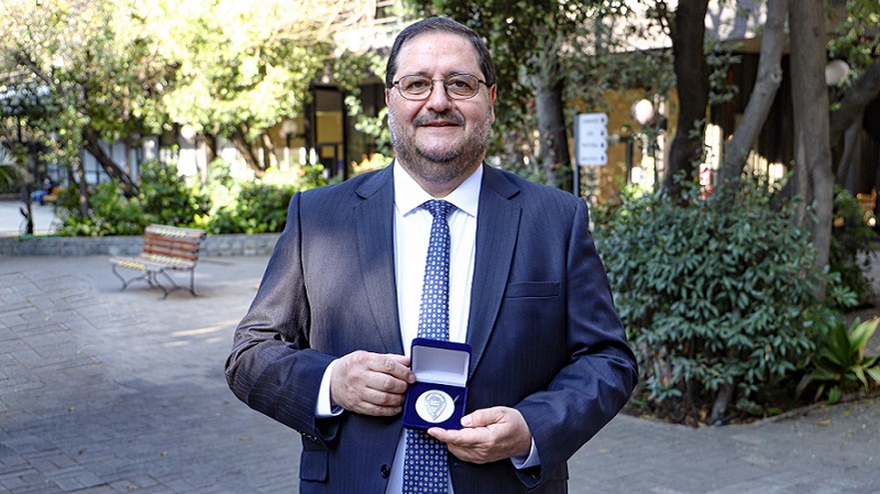 Foto 1 de 5: Rodrigo Veloso: “He conocido muchos profesionales UGM, todos muy destacados”