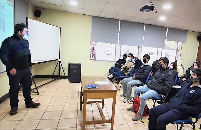 Imagen de la noticia: Ciclo de charlas de Educación Financiera a escolares comenzó sus sesiones del segundo semestre