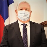 Imagen de la noticia: Lamberto Cisternas: “Los abogados del futuro necesitan una profunda vocación por la justicia y un gran empeño por estudiar”
