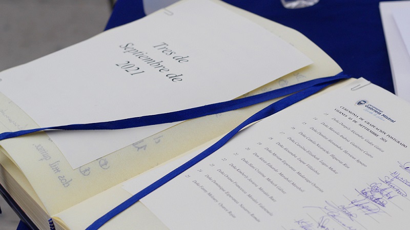 Foto 13 de 17: UGM realizó ceremonias de titulación para sus egresados y titulados