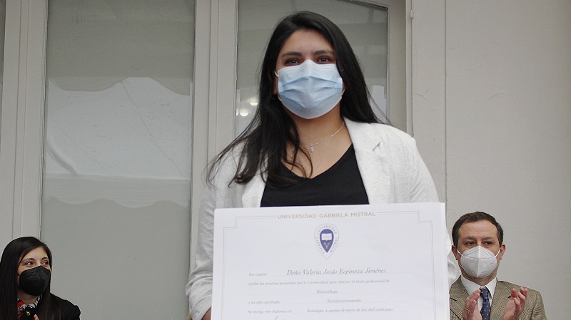 Foto 8 de 81: Galería de fotos Ceremonia de Titulación: Escuela de Ciencias de la Salud (segunda ceremonia 12.30 horas)