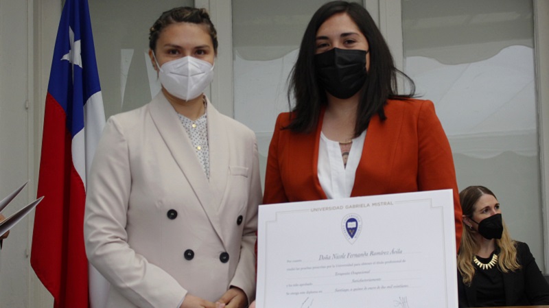 Foto 38 de 81: Galería de fotos Ceremonia de Titulación: Escuela de Ciencias de la Salud (segunda ceremonia 12.30 horas)