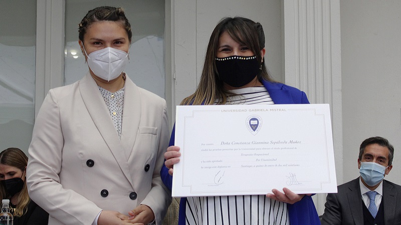 Foto 42 de 81: Galería de fotos Ceremonia de Titulación: Escuela de Ciencias de la Salud (segunda ceremonia 12.30 horas)
