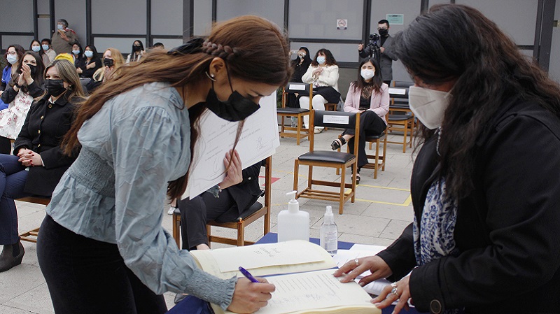 Foto 49 de 81: Galería de fotos Ceremonia de Titulación: Escuela de Ciencias de la Salud (segunda ceremonia 12.30 horas)