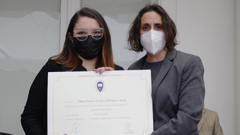 Foto 58 de 81: Galería de fotos Ceremonia de Titulación: Escuela de Ciencias de la Salud (segunda ceremonia 12.30 horas)
