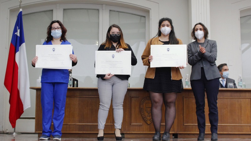 Foto 62 de 81: Galería de fotos Ceremonia de Titulación: Escuela de Ciencias de la Salud (segunda ceremonia 12.30 horas)