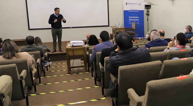 Imagen de la noticia: Pares Evaluadores de la Comisión Nacional de Acreditación finalizaron visita online a UGM