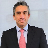 Imagen de la noticia: U. Gabriela Mistral firmó convenio de colaboración con el Consejo de Defensa del Estado (CDE)