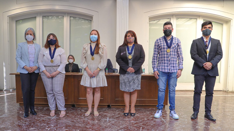 Foto 15 de 21: UGM realizó ceremonia de entrega del Premio a la Excelencia Académica