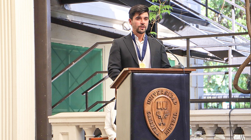 Foto 16 de 21: UGM realizó ceremonia de entrega del Premio a la Excelencia Académica