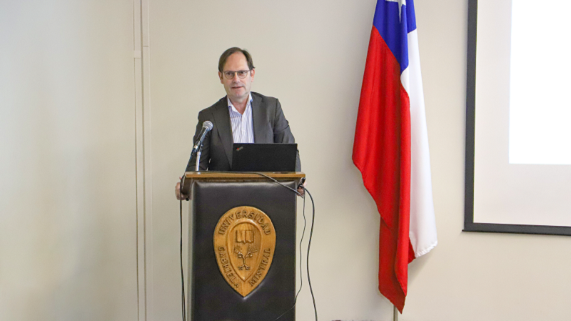 Foto 8 de 28: U. Gabriela Mistral realizó Claustro Académico 2021 para reflexionar sobre los aportes de la Investigación y la Vinculación con el Medio a la docencia