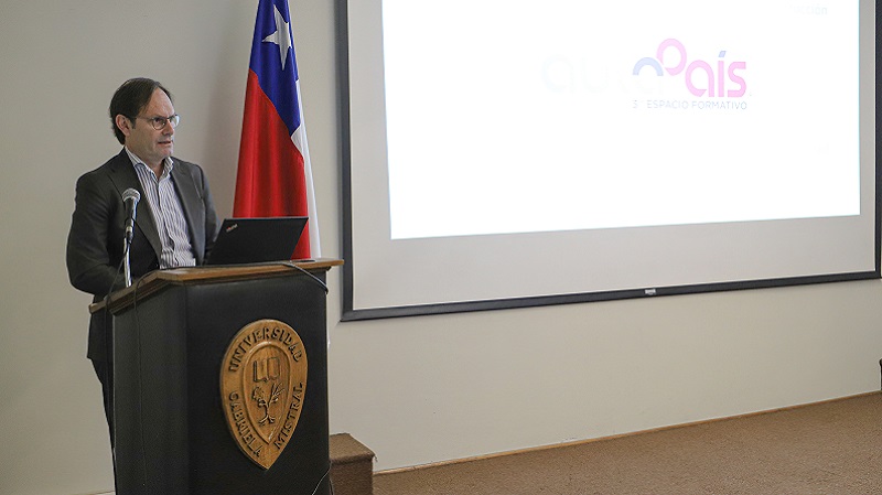 Foto 10 de 28: U. Gabriela Mistral realizó Claustro Académico 2021 para reflexionar sobre los aportes de la Investigación y la Vinculación con el Medio a la docencia