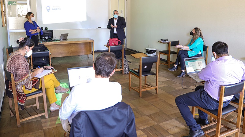Foto 23 de 28: U. Gabriela Mistral realizó Claustro Académico 2021 para reflexionar sobre los aportes de la Investigación y la Vinculación con el Medio a la docencia