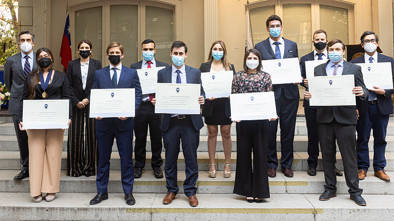 Foto 25 de 61: UGM realizó ceremonias de titulación correspondientes al Año Académico 2021