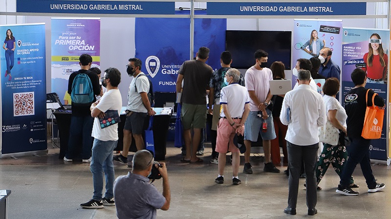 Foto 1 de 10: Universidad Gabriela Mistral avanza en su proceso de Admisión 2022