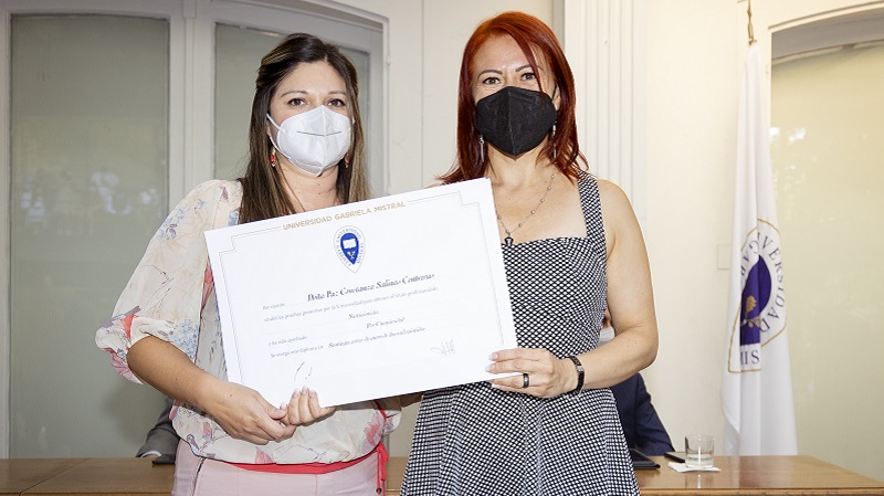 Foto 2 de 71: Galería de fotos Ceremonia de Titulación Escuela de Ciencias de la Salud (Segunda Parte)
