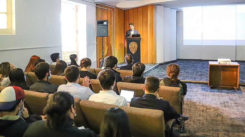 Foto 6 de 12: Superintendente de Insolvencia y Reemprendimiento dictó charla "Alternativas para enfrentar el sobreendeudamiento"