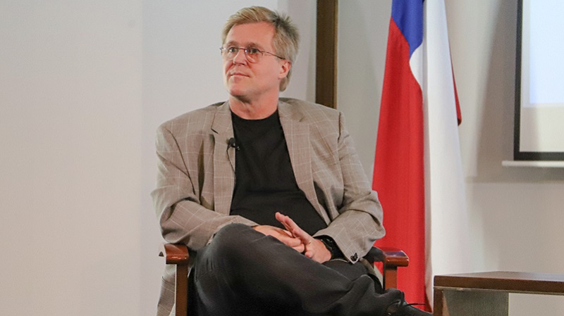 Foto 12 de 12: Holger Paulmann, Presidente de Sky Airline, dictó Clase Magistral en la ceremonia de Inauguración del Año Académico Advance 2022