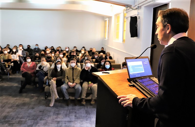 Imagen de la noticia: Universidad Gabriela Mistral realizó Jornada de Plan de Desarrollo 2025-2030