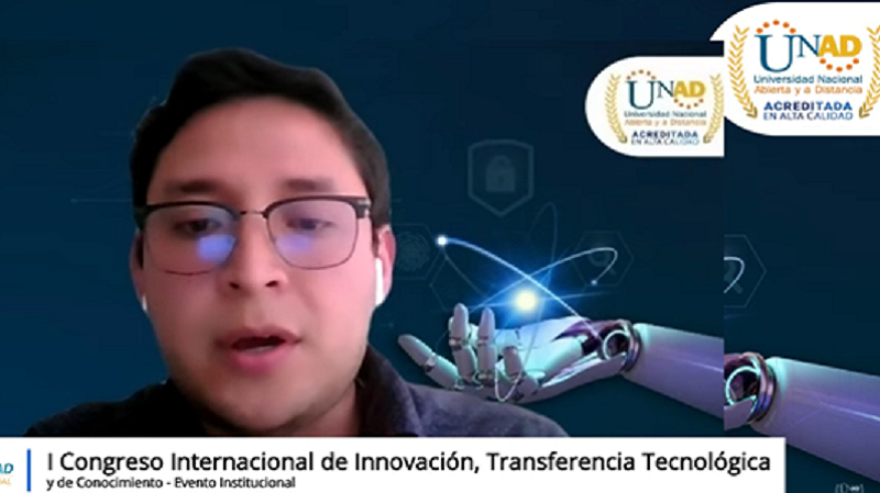 Foto 2 de 6: Director de Ingenierías de la U. Gabriela Mistral expuso en Congreso Internacional de Innovación Tecnológica