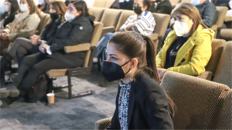 Foto 3 de 14: Áreas de Investigación y Vinculación con el Medio realizaron jornada académica destinada a generar sinergias