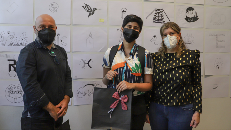 Foto 1 de 7: Escuela de Arquitectura, Diseño y Artes Digitales UGM conmemoró el Día del Diseñador