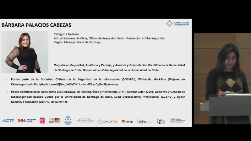 Foto 3 de 4: Docente de Ingeniería Advance UGM recibe reconocimiento por su trabajo en ciberseguridad