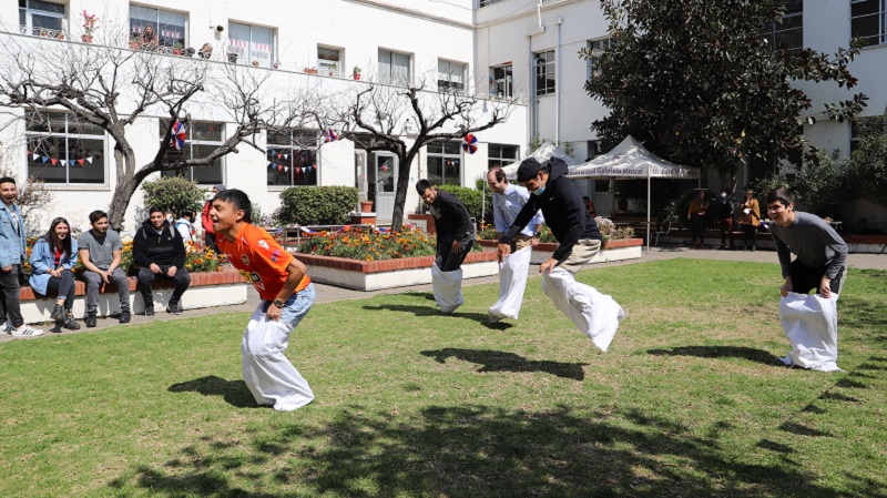 Foto 19 de 20: Galería de fotos: Comunidad UGM participó en celebración de Fiestas Patrias 2022