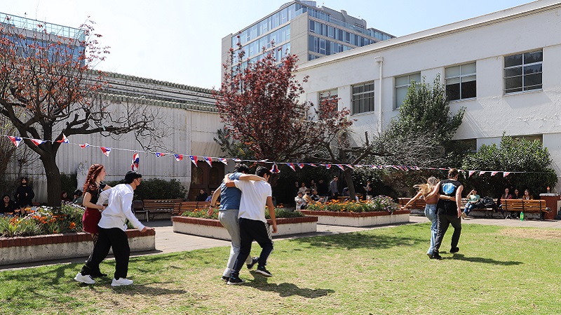Foto 16 de 20: Galería de fotos: Comunidad UGM participó en celebración de Fiestas Patrias 2022