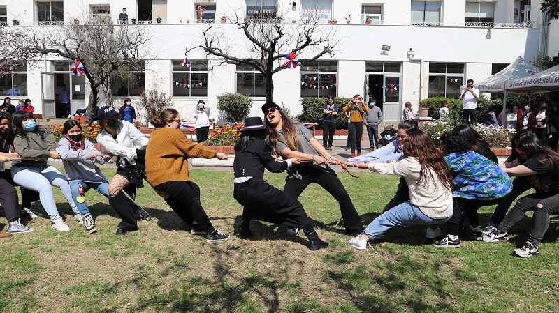 Foto 13 de 20: Galería de fotos: Comunidad UGM participó en celebración de Fiestas Patrias 2022