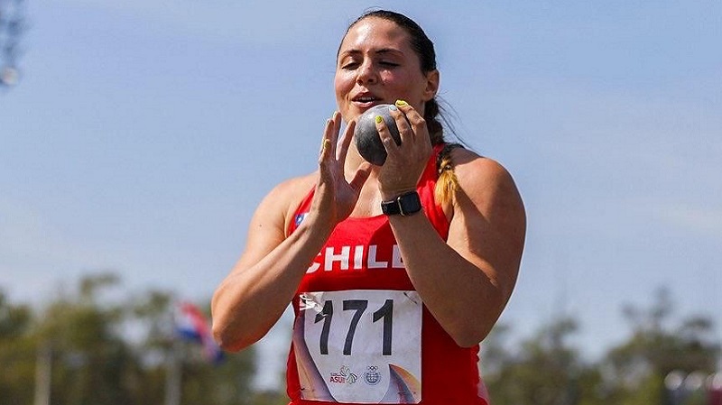 Foto 1 de 8: Natalia Duco, atleta nacional y estudiante UGM, ganó medalla de oro en Juegos Odesur 2022