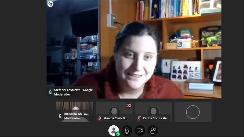 Foto 4 de 5: Ingeniera de Google realizó webinar sobre Machine Learning e Inteligencia Artificial