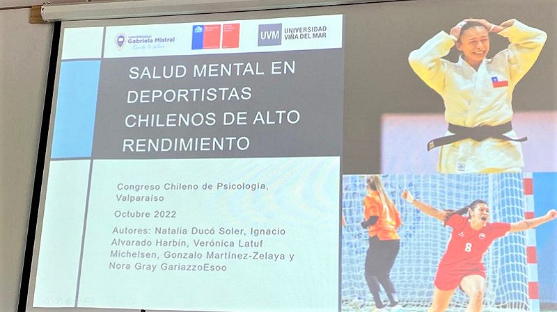 Foto 3 de 4: Estudiantes y académica UGM participaron en XVI Congreso Chileno de Psicología
