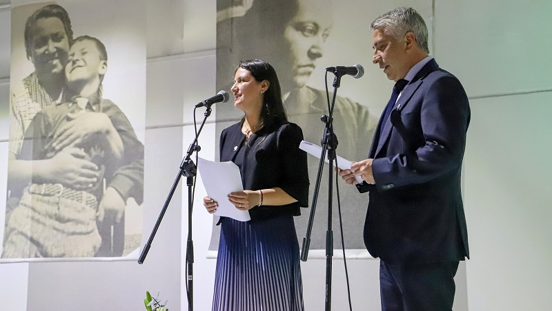 Foto 7 de 12: Rector Sergio Mena realizó la Cuenta del período 2021-2022