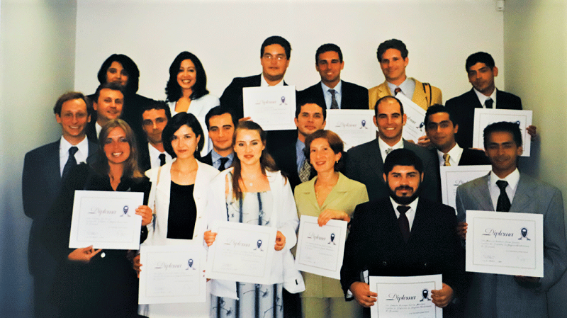 Foto 6 de 6: UGM estrenó nueva cuenta de Instagram con fotos del recuerdo