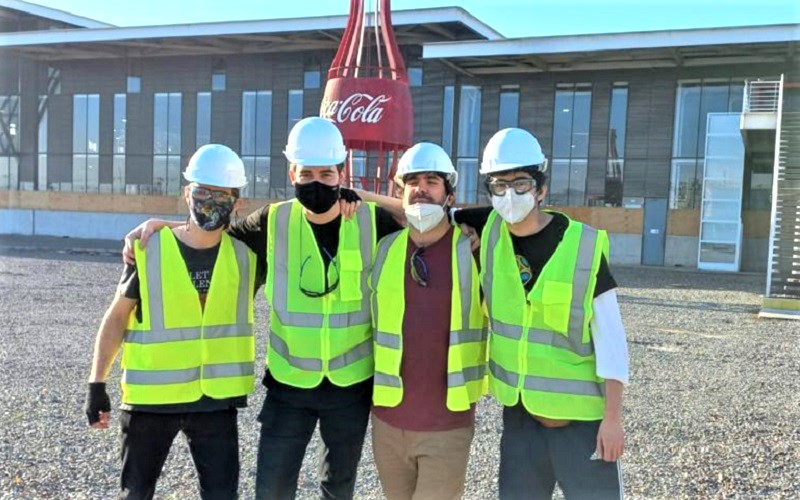 Imagen de la noticia: Estudiantes de Diseño UGM participaron de proyecto colaborativo audiovisual con Coca Cola Andina