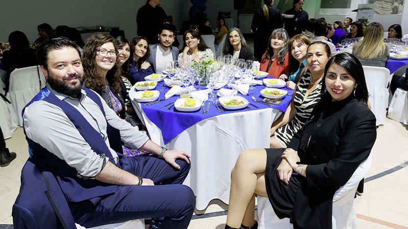 Foto 44 de 66: Galería fotográfica: Cuenta del Rector 2022 y Cena Aniversario UGM 41 Años