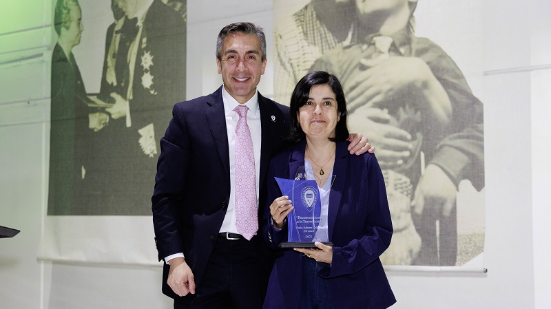 Foto 54 de 66: Galería fotográfica: Cuenta del Rector 2022 y Cena Aniversario UGM 41 Años