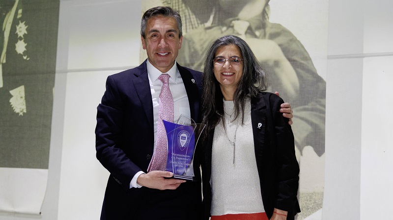 Foto 55 de 66: Galería fotográfica: Cuenta del Rector 2022 y Cena Aniversario UGM 41 Años