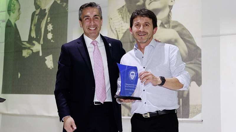 Foto 58 de 66: Galería fotográfica: Cuenta del Rector 2022 y Cena Aniversario UGM 41 Años