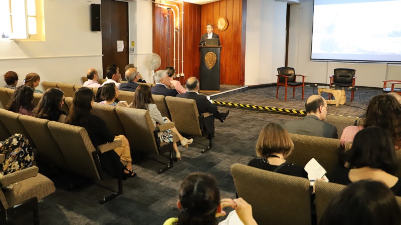 Foto 2 de 20: UGM realizó Claustro Académico 2022 con foco en el Aseguramiento de la Calidad en la formación integral del estudiante