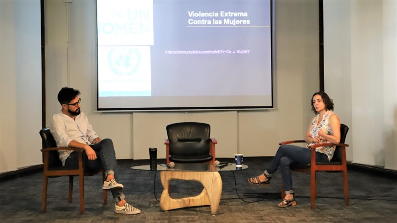 Foto 1 de 5: Escuela de Psicología y Dirección de Desarrollo Estudiantil realizaron conversatorio en el marco del Día Internacional de la Eliminación de la Violencia Contra la Mujer