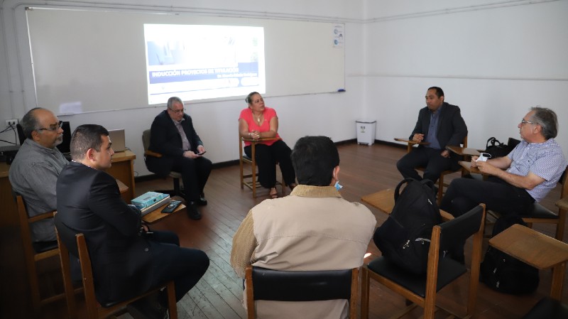 Foto 5 de 9: UGM recibió a delegación de U. de La Guajira de Colombia para fomentar la colaboración institucional