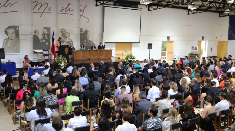 Foto 1 de 72: Galería fotográfica (Primera Parte): Ceremonias de Titulación UGM Año Académico 2022 Ingenierías, Diseño, Psicología, Educación y Magíster UGM