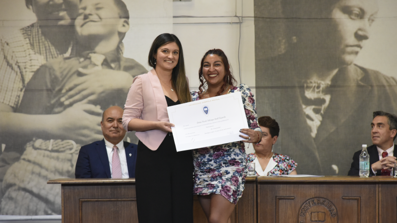 Foto 8 de 71: Galería fotográfica (Primera Parte): Ceremonias de Titulación UGM Año Académico 2022 Escuela de Ciencias de la Salud UGM