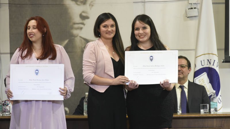 Foto 14 de 71: Galería fotográfica (Primera Parte): Ceremonias de Titulación UGM Año Académico 2022 Escuela de Ciencias de la Salud UGM