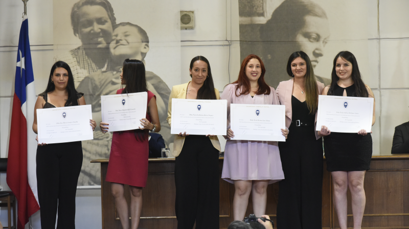 Foto 15 de 71: Galería fotográfica (Primera Parte): Ceremonias de Titulación UGM Año Académico 2022 Escuela de Ciencias de la Salud UGM