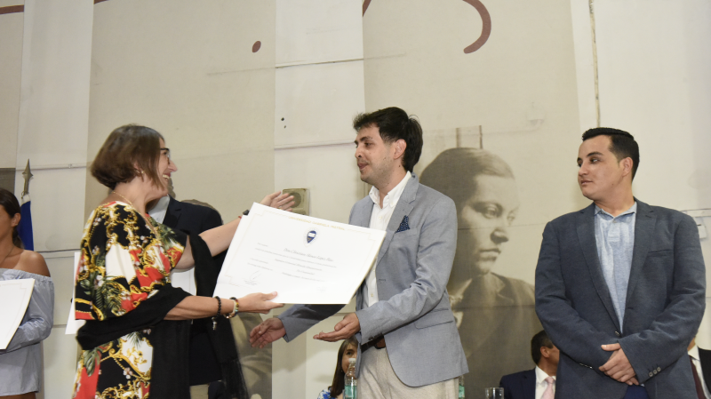 Foto 17 de 72: Galería fotográfica (Primera Parte): Ceremonias de Titulación UGM Año Académico 2022 Ingenierías, Diseño, Psicología, Educación y Magíster UGM